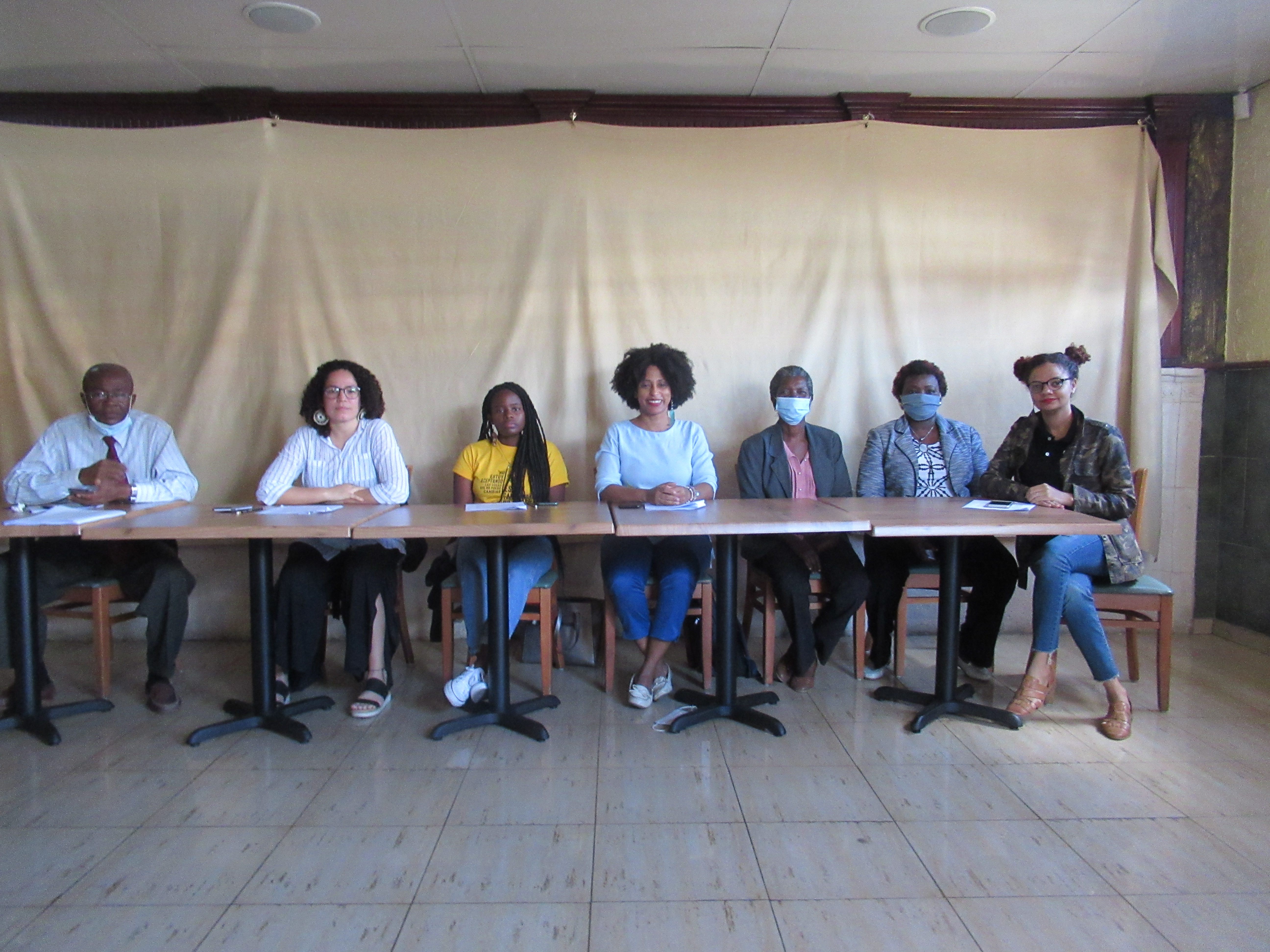 ¡Levantemos nuestra voz contra el racismo y la xenofobia del gobierno ...